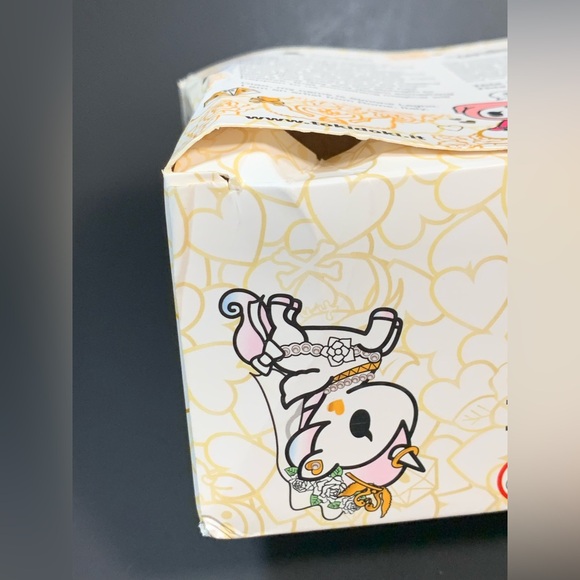Tokidoki Unicorno Valentine Romeo & Juliet Limited Edition Set - Damaged Box** - Picture 11 of 16